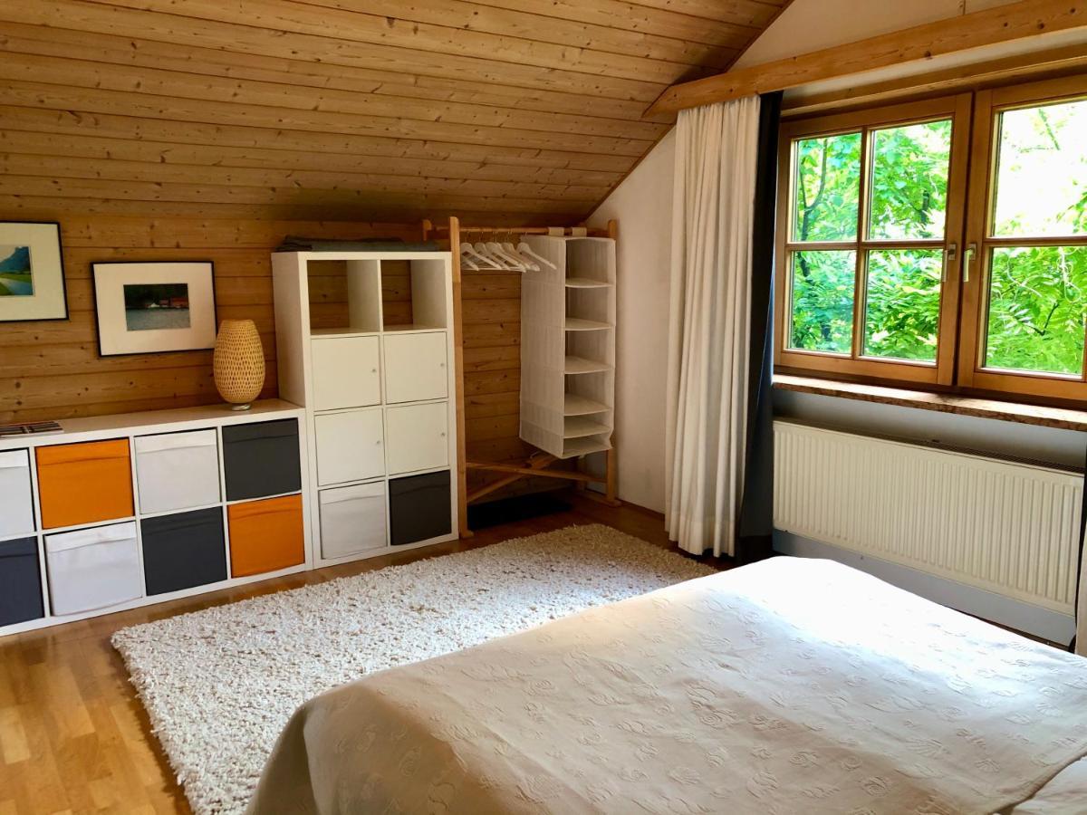 Charmante Ferienwohnung Mit Balkon Im 5-Seen-Land Hechendorf am Pilsensee Bagian luar foto