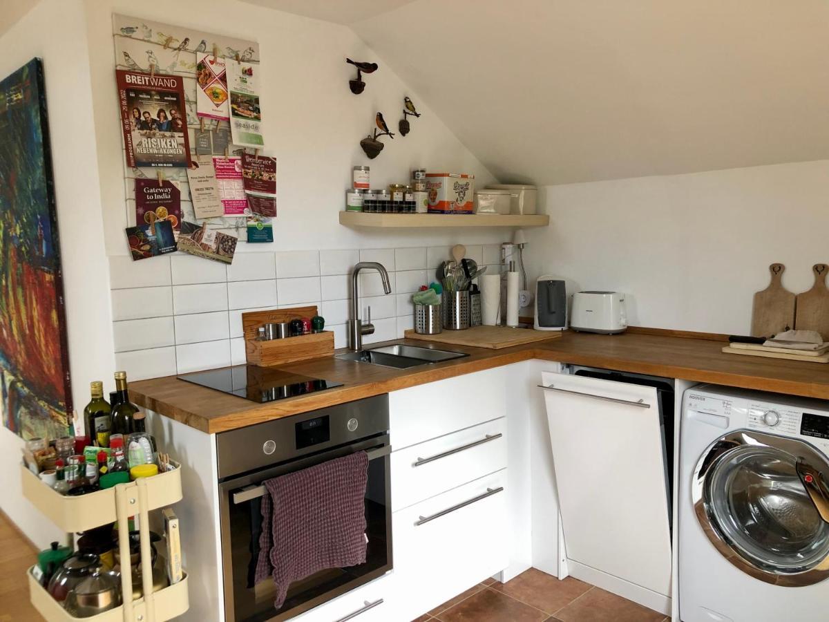 Charmante Ferienwohnung Mit Balkon Im 5-Seen-Land Hechendorf am Pilsensee Bagian luar foto