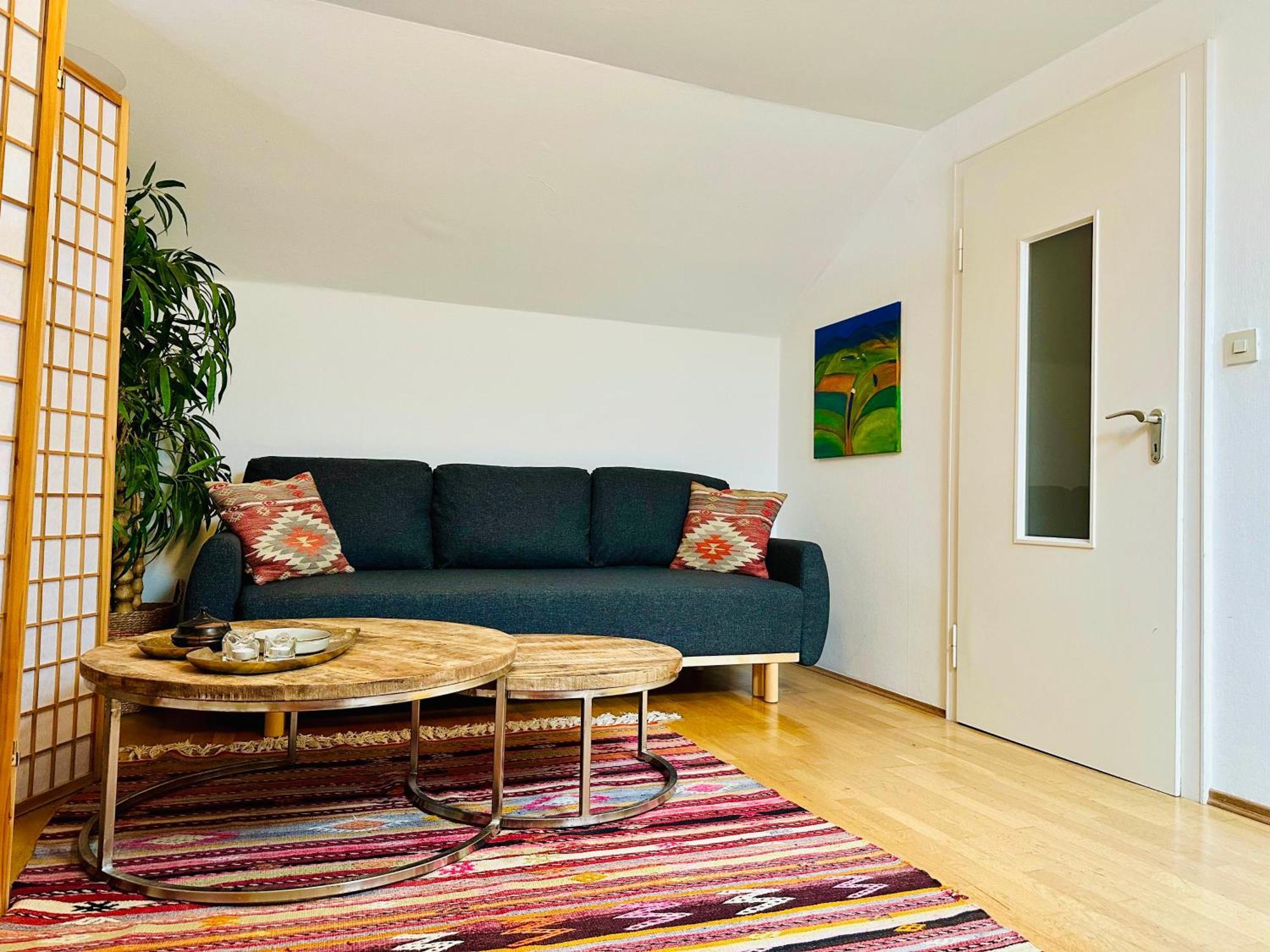 Charmante Ferienwohnung Mit Balkon Im 5-Seen-Land Hechendorf am Pilsensee Bagian luar foto
